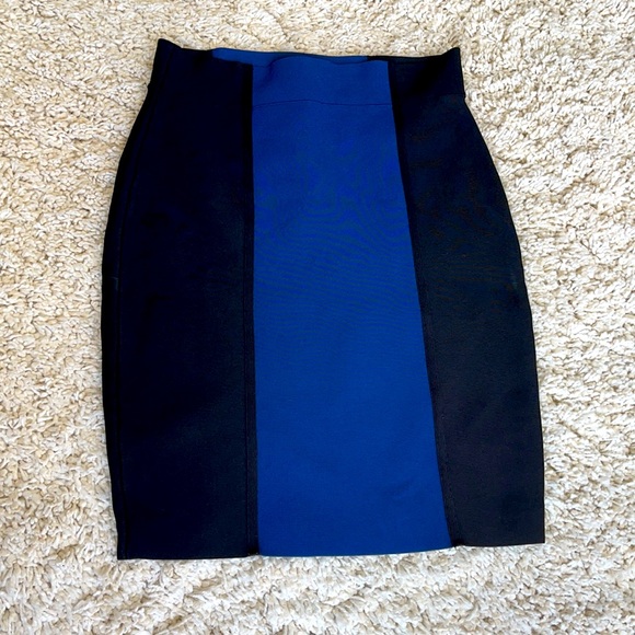 BCBG Bandage skirt Blue and Black color-block - Picture 1 of 4